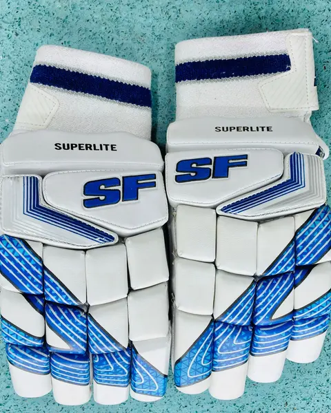 SF Superlite Batting Gloves
