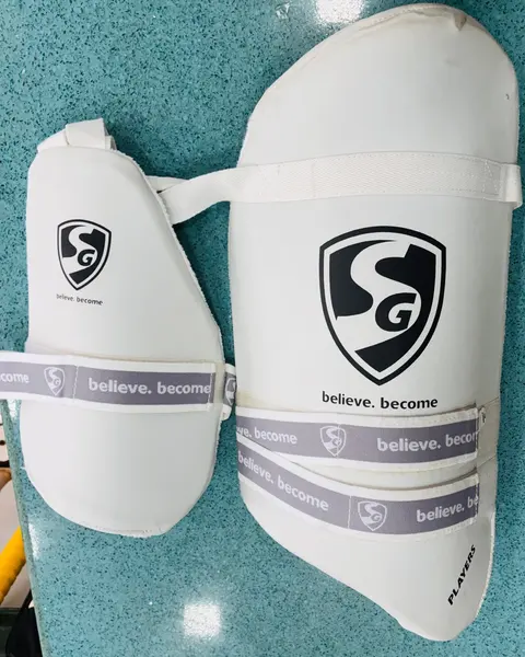 SG Players Combo Thigh Pad